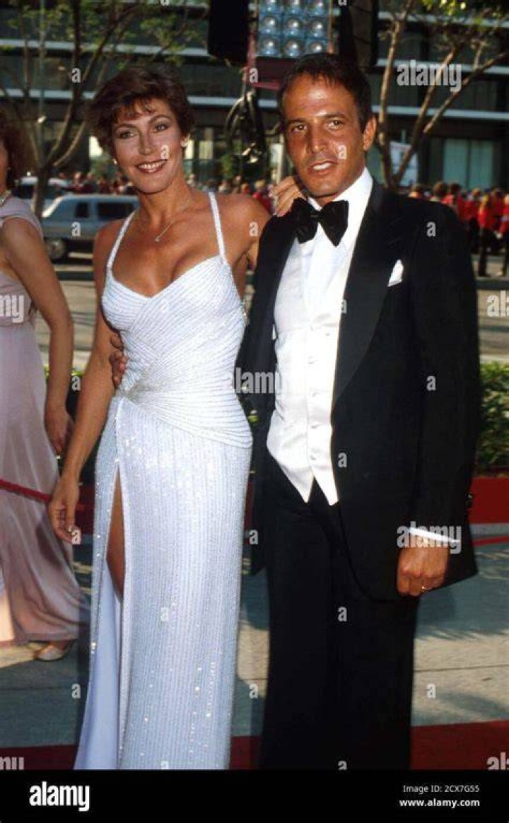Unveiling The Legacy Of Jeff Wald And Helen Reddy: Exploring Their Wikipedia Page