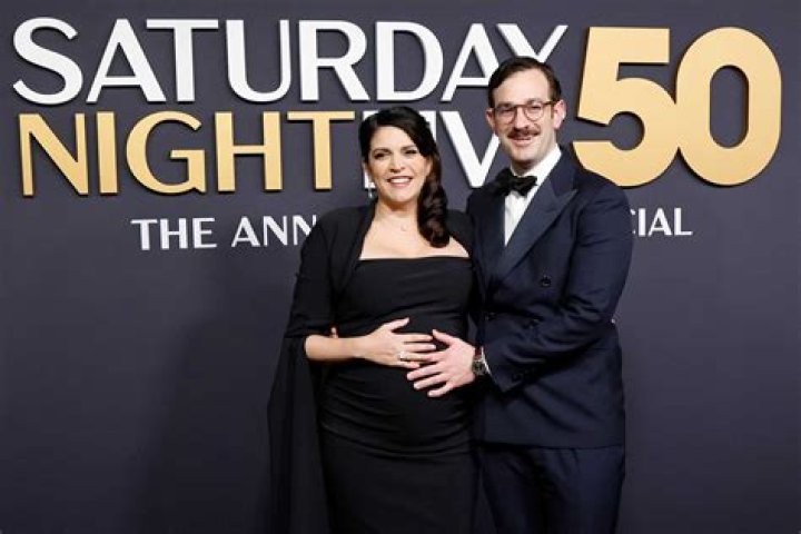 Unveiling The Secrets Behind Cecily Strong's Fianc: Exclusive Insights