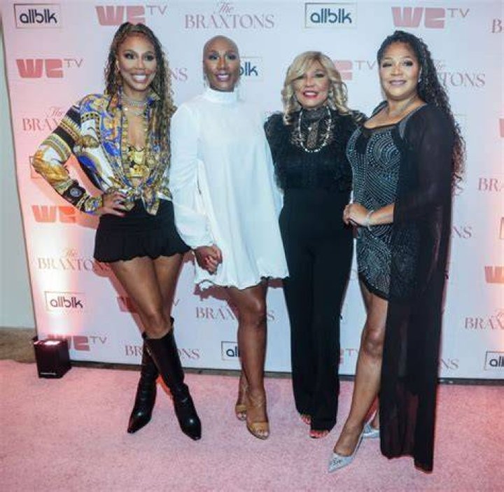 Unveiling The Secrets Of Evelyn Braxton's Enduring Marriage