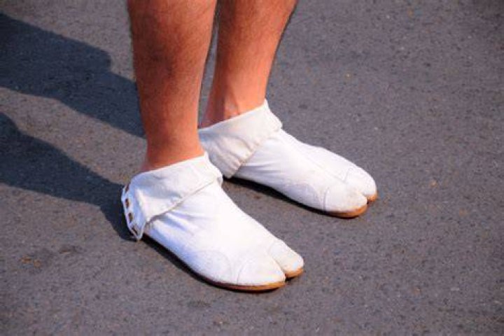 Unveiling The Secrets Of Jikatabi: Ancient Footwear Reinvented