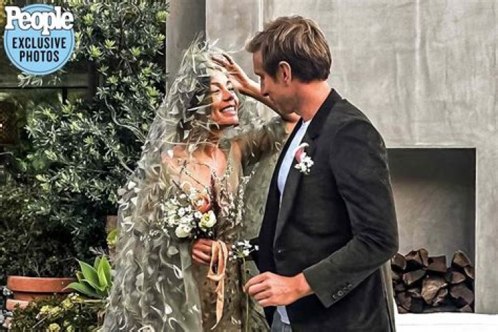 Unveiling The Secrets Of Nicole Shanahan's First Husband