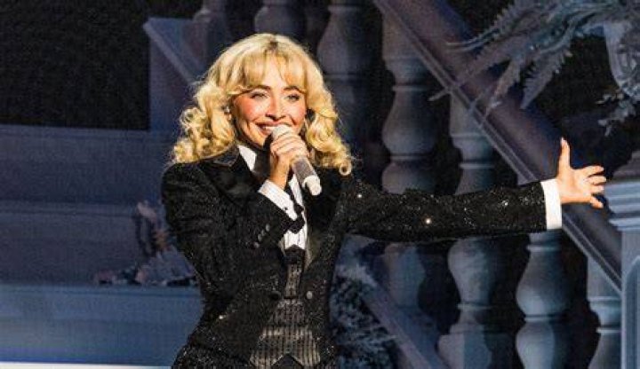 Unveiling The Significance Of Sabrina Carpenter's Age: Discoveries And Insights