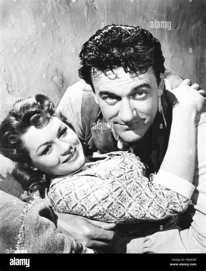 Unveiling The Timeless Allure Of "James Arness: Gun The Man Down"