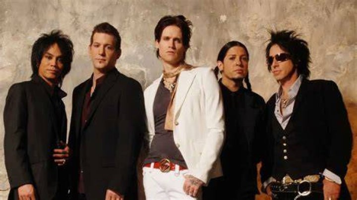 Unveiling The World Of "Lead Singer Of Buckcherry Wife": Discoveries And Insights