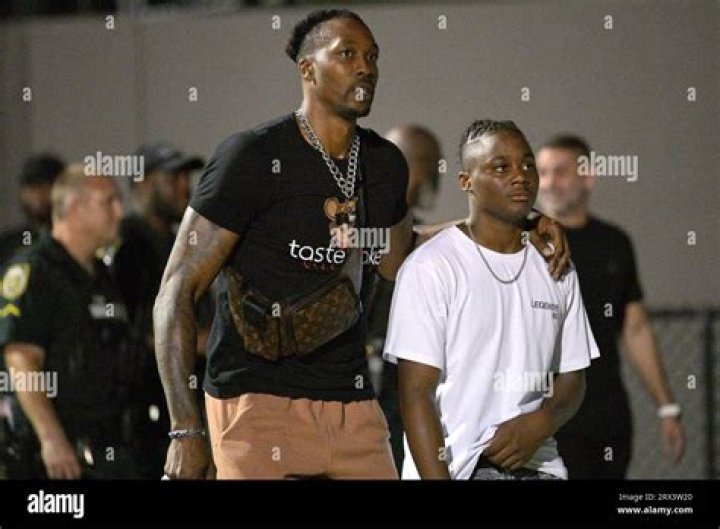 What happened to Dwight Howard’s son? |