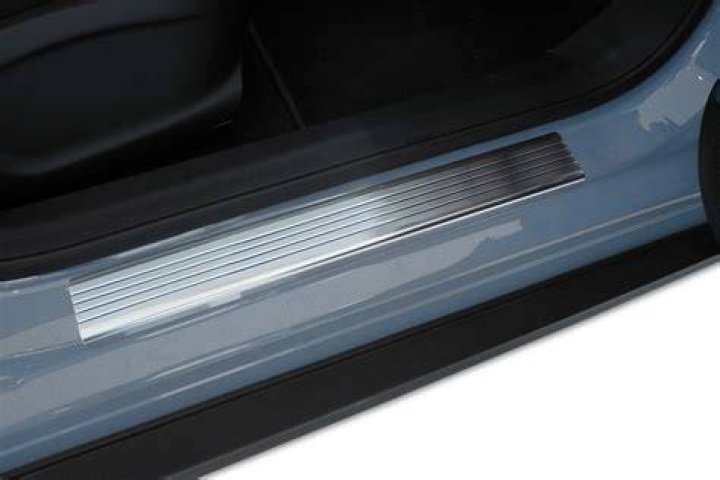 What is a sill plate on a car? ·