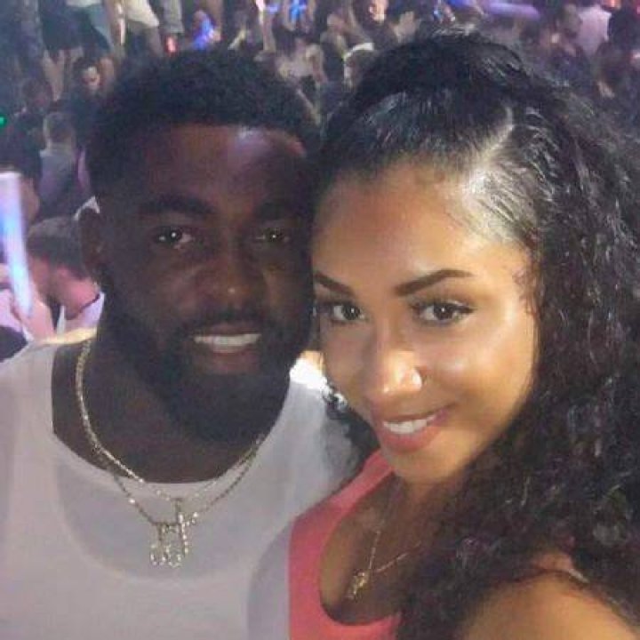 What Is Darnell Nicoles Net Worth In 2021? Is She Married To Reshad Jones?