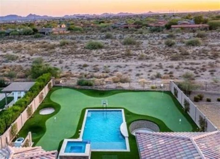 Where does Jon Rahm live?