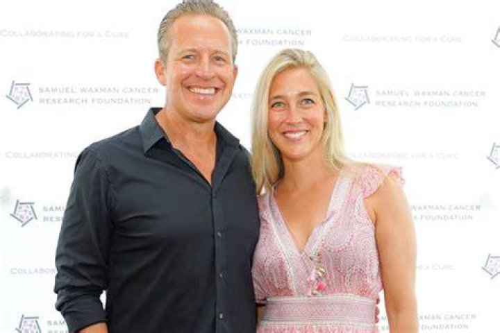 Who Is Chris Wragge Wife Sarah Siciliano? Everything To Know About The Anchor And His Personal Life