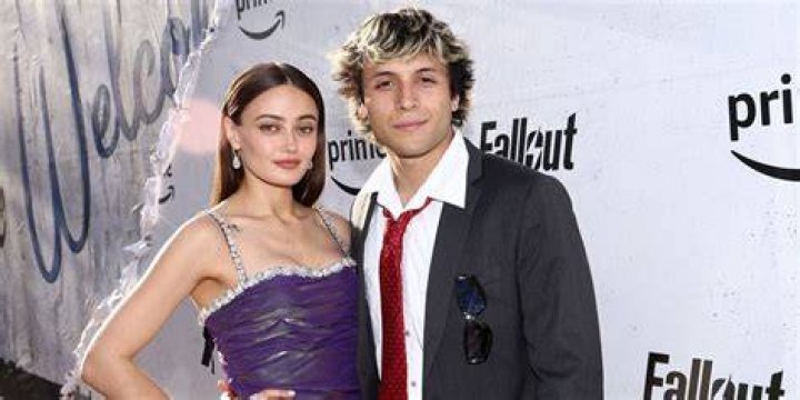 Who Is Ella Purnell Boyfriend? Everything On The Actress Relationships And Love Life
