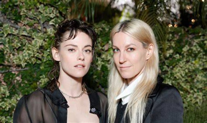 Who Is Kristen Kief? Everything To Know About Barry Manilow Daughter