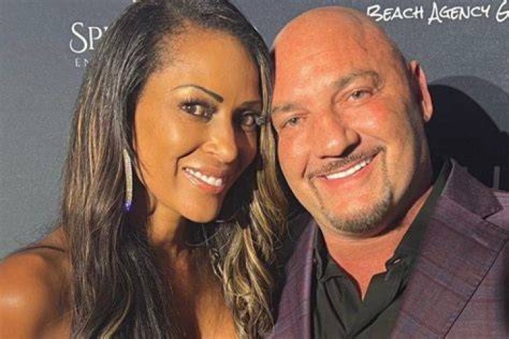 Who is Michelle Graci? Know about her married life with Jay Glazer, children, dogs, net worth, biogr