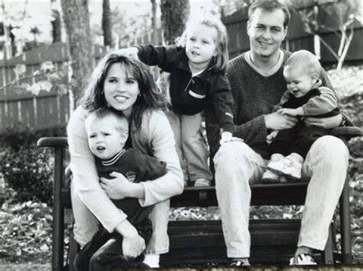 Who is Paul Maurice Wife, Michelle Maurice?