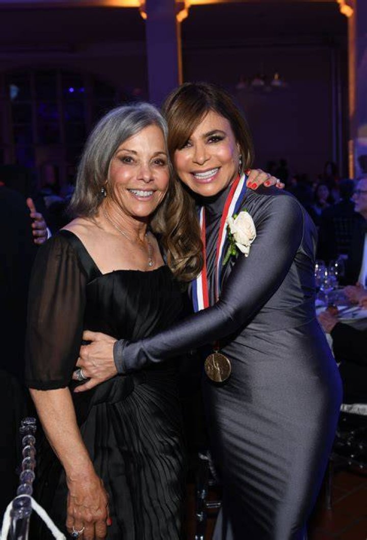 Who Is Paula Abdul Brother? Sister Wendy Abdul