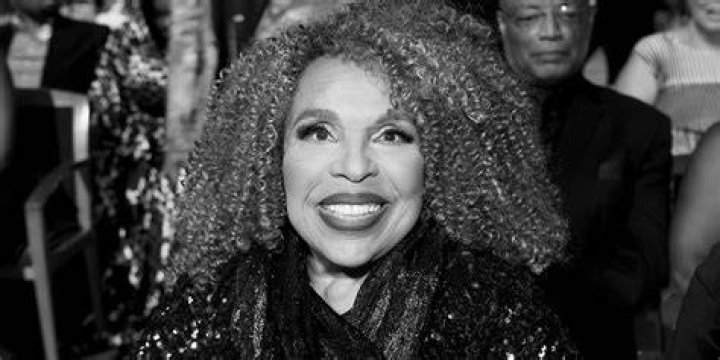 Who Is Roberta Shore? Wiki, Age, Net Worth, Husband, Marriage, Career ·