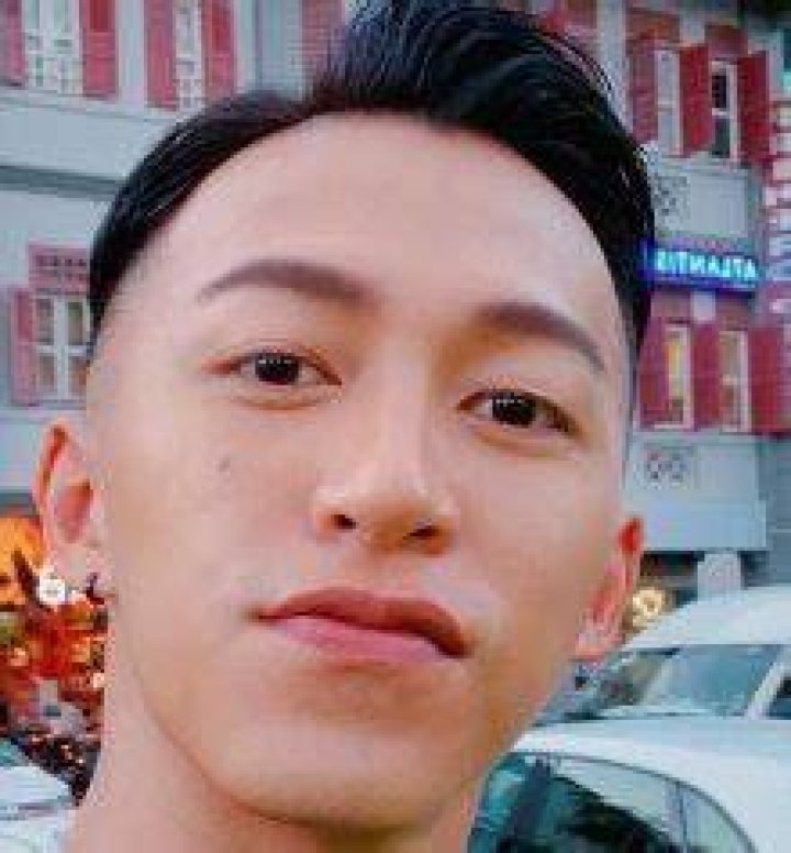 Who is Tosh Zhang Age, Family, Biography & More
