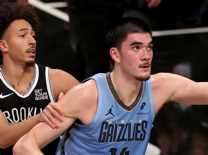 Zach Edey's Towering Height Deciphered